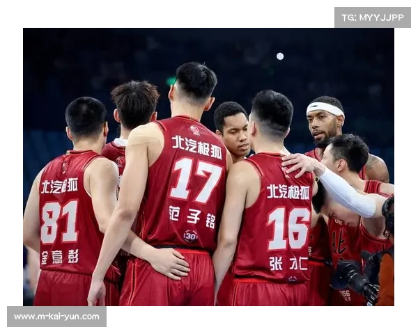 巴赫斯塞希尔科勒吉核心球员续约难题转会市场开启前夕引发关注 巴赫斯塞希尔科勒吉核心球员续约难题转会市场开启前夕引发关注